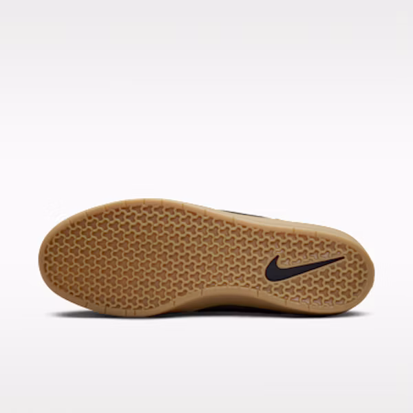 Nike SB Force 58 中橄欖綠/暗褐色/黑色滑板鞋 IQ8398-200 Lookbook Nike SB Force 58 中橄欖綠/暗褐色/黑色滑板鞋 IQ8398-200