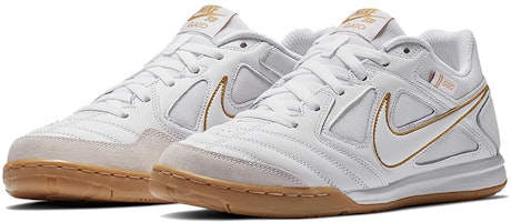 Nike SB Gato 'Putih Emas Metalik' AT4607-100 Lookbook Nike SB Gato 'Putih Emas Metalik' AT4607-100