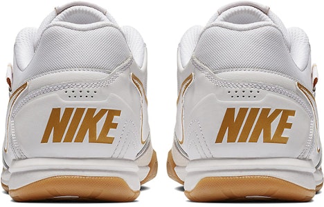 나이키 SB 가토 '화이트 메탈릭 골드' (Nike SB Gato '화이트/골드') AT4607-100 Shop 나이키 SB 가토 '화이트 메탈릭 골드' (Nike SB Gato '화이트/골드') AT4607-100