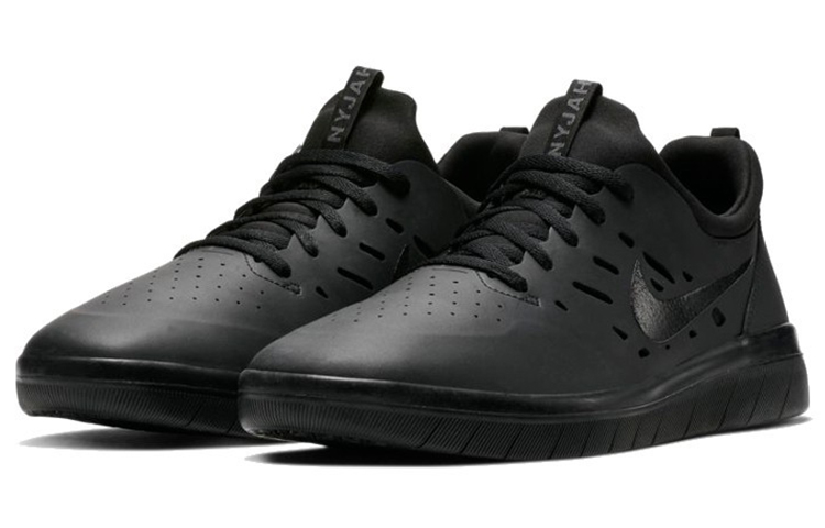 Lookbook 耐吉SB Nyjah Free全黑 AA4272-003