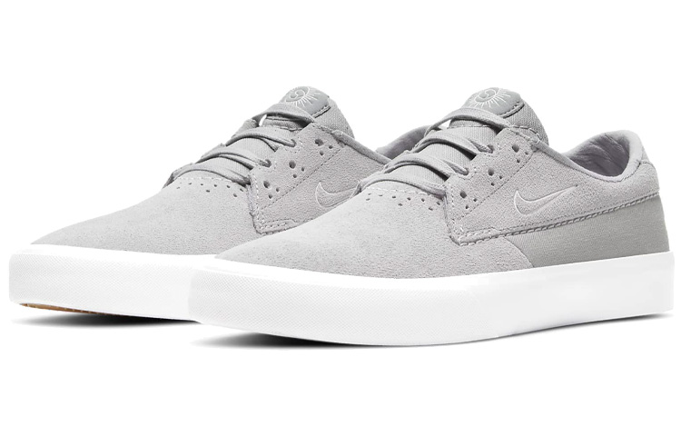Lookbook Nike SB Shane Kelabu Serigala BV0657-008