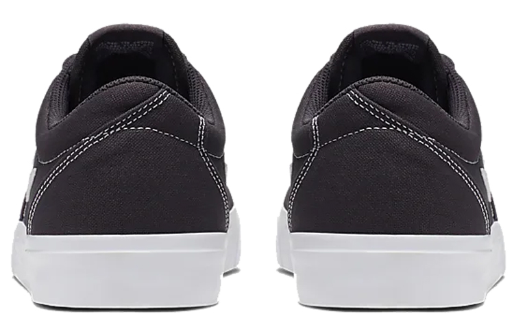 Shop Nike SB Skateboard Charge Canvas Negro CD6279-005