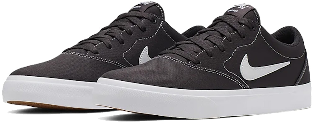 Nike SB Skateboard Charge Canvas Black CD6279-005 Lookbook Nike SB Skateboard Charge Canvas Black CD6279-005