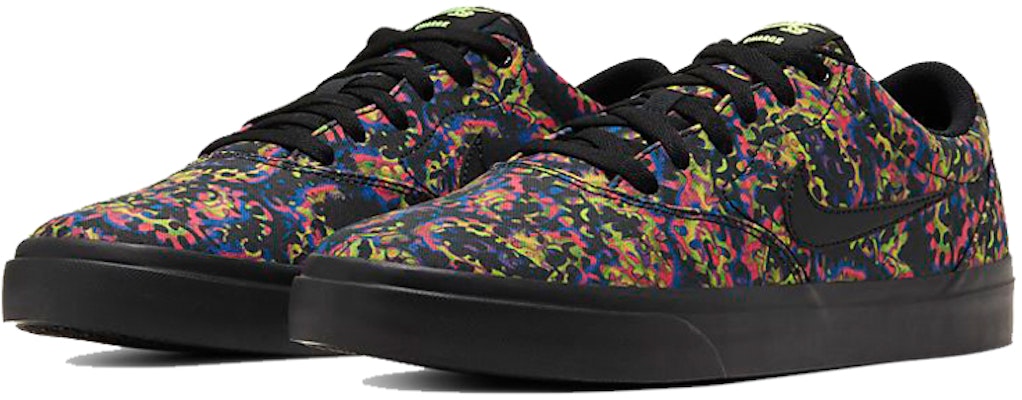 나이키 SB 차지 프리미엄 블랙 (Nike SB Charge Premium Black - shortened) CK4196-005 Lookbook 나이키 SB 차지 프리미엄 블랙 (Nike SB Charge Premium Black - shortened) CK4196-005