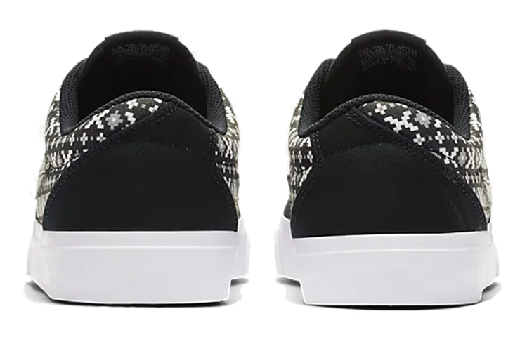 Shop Nike SB Skateboard Charge Premium Sneaker CK4196-004
