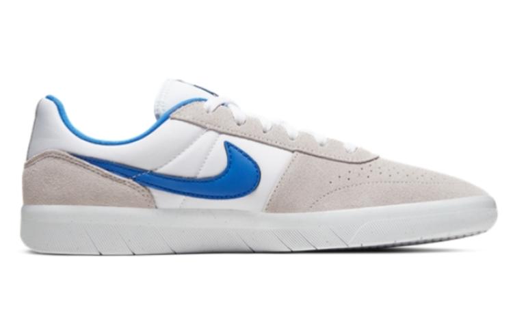 Lookbook Nike SB Skateboard Team Classic ''Blauw Wit'' AH3360-011