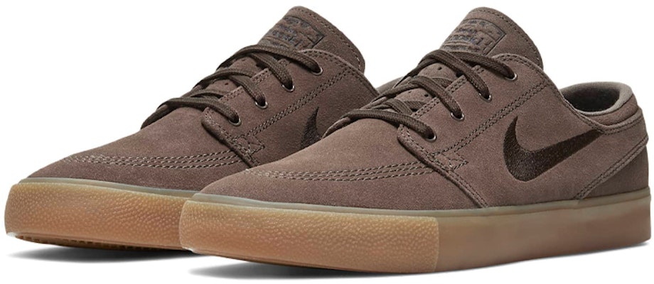 Nike SB Skateboard Zoom Stefan Janoski RM Dark AQ7475-012 Lookbook Nike SB Skateboard Zoom Stefan Janoski RM Dark AQ7475-012