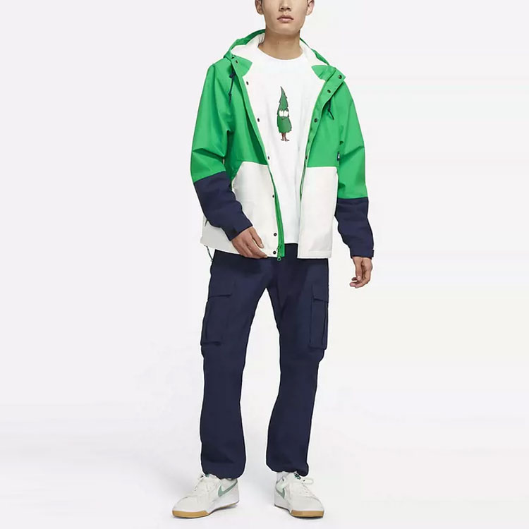 Shop Nike SB Storm-FIT Jaket Hoodie Fleece Hijau Winter Logo Unisex. DH2626-310