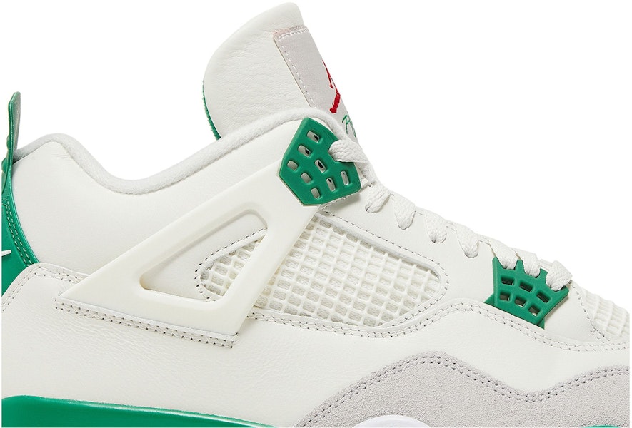 Nike SB x Air Jordan 4 Retro SP 'Pine Green' DR5415-103 Lookbook Nike SB x Air Jordan 4 Retro SP 'Pine Green' DR5415-103