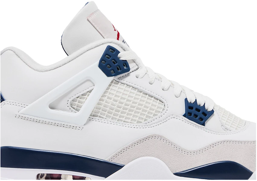 Nike SB x Air Jordan Air 4 Retro SP 'Navy' DR5415-100 Lookbook Nike SB x Air Jordan Air 4 Retro SP 'Navy' DR5415-100