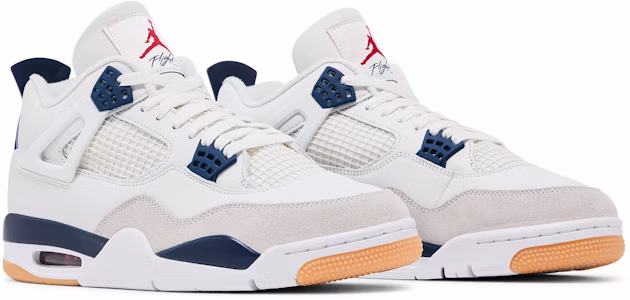 Nike SB x Air Jordan 4 Retro SP 'Navy' Terbaru DR5415-100 2
