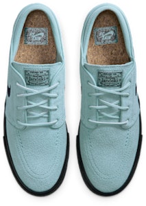 Nike SB Zoom Janoski OG+ Canon Hitam Gum Coklat Muda Hitam FD6757-004 Shop Nike SB Zoom Janoski OG+ Canon Hitam Gum Coklat Muda Hitam FD6757-004