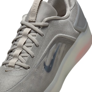 나이키 SB 줌 나이자 4 컬리지 그레이/라이트 실버/브라이트 크림슨/밍크 브라운 FQ1273-001 Sizing 나이키 SB 줌 나이자 4 컬리지 그레이/라이트 실버/브라이트 크림슨/밍크 브라운 FQ1273-001