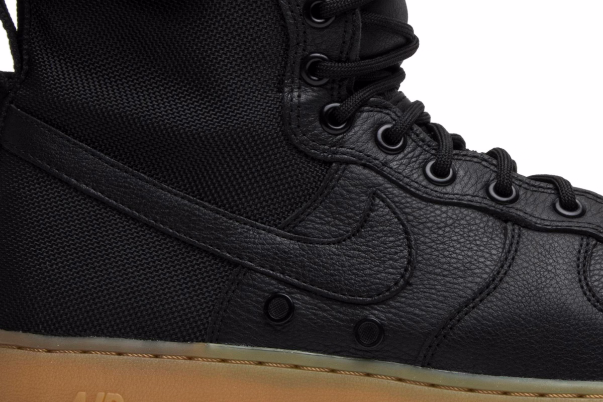 Nike SF Air Force 1 Black 'Gum'