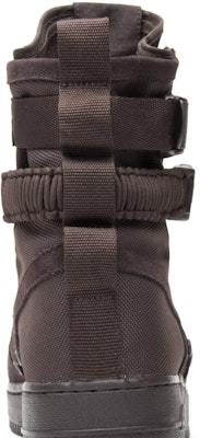 나이키 SF 에어포스 1 하이 "벨벳 브라운" 864024-203 Sizing 나이키 SF 에어포스 1 하이 "벨벳 브라운" 864024-203