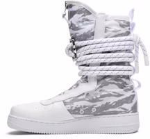 Lookbook 耐吉SF空軍一號高筒「冬季迷彩」AA1130-100