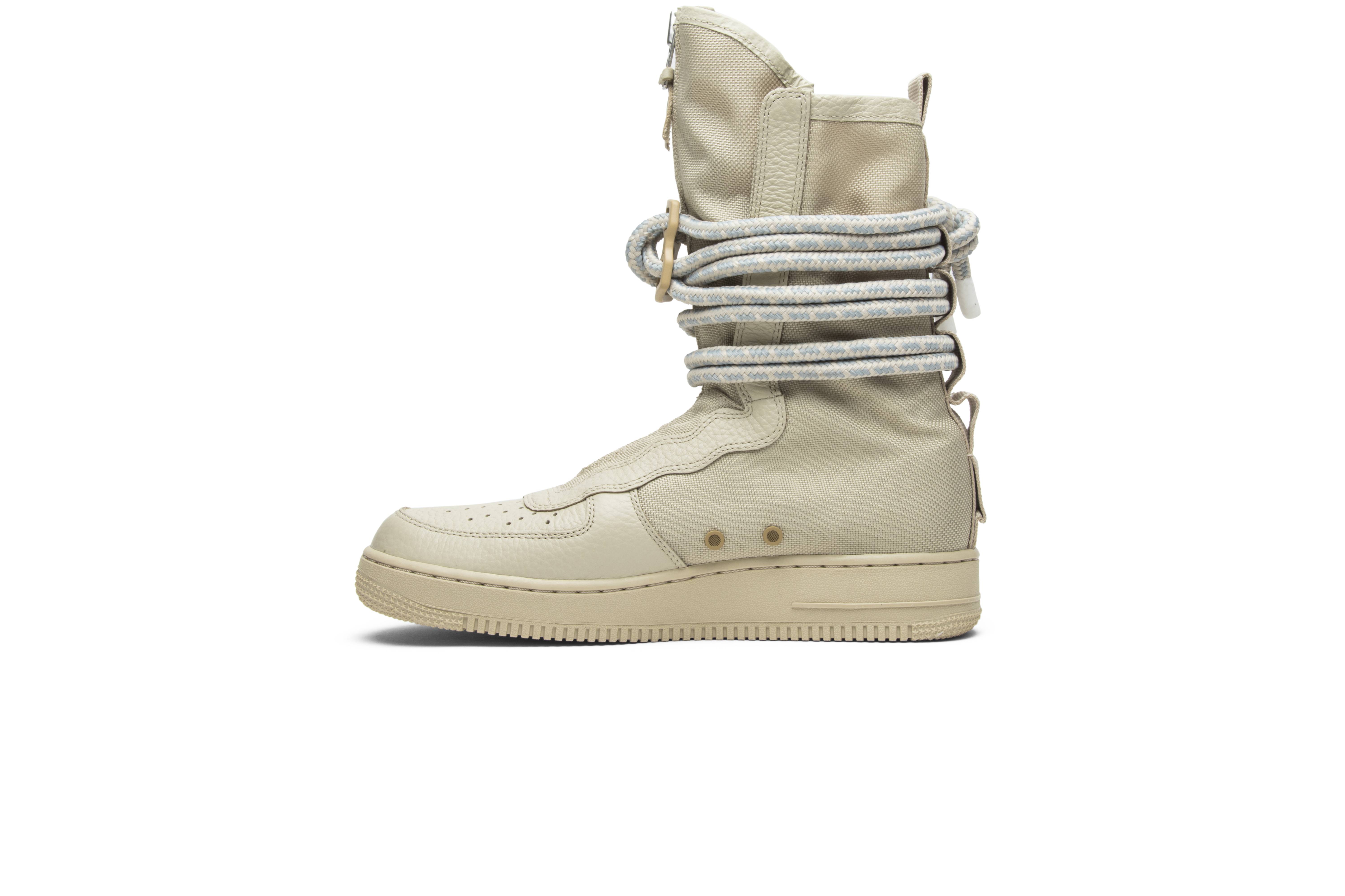 Lookbook 耐吉 SF Air Force 1 高筒 Rattan AA1128-200