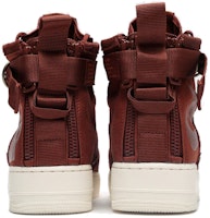 ナイキSF AF1 ミッド "プエブロブラウン" 917753-202 Lookbook ナイキSF AF1 ミッド "プエブロブラウン" 917753-202