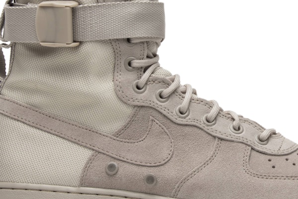 Nike sf shop af1 string