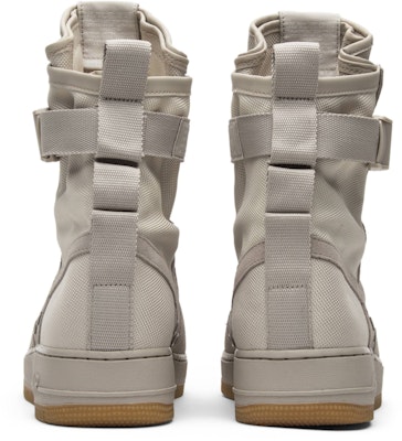 耐克 SF Air Force 1 丝绸色 864024-200 Details for 耐克 SF Air Force 1 丝绸色 864024-200