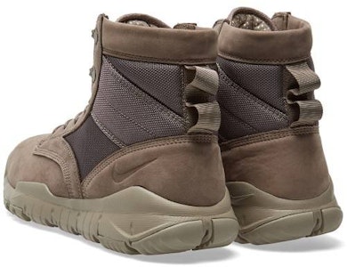 나이키 SFB 필드 6인치 가죽 부츠 '다크 머쉬룸' 862507-201 Lookbook 나이키 SFB 필드 6인치 가죽 부츠 '다크 머쉬룸' 862507-201
