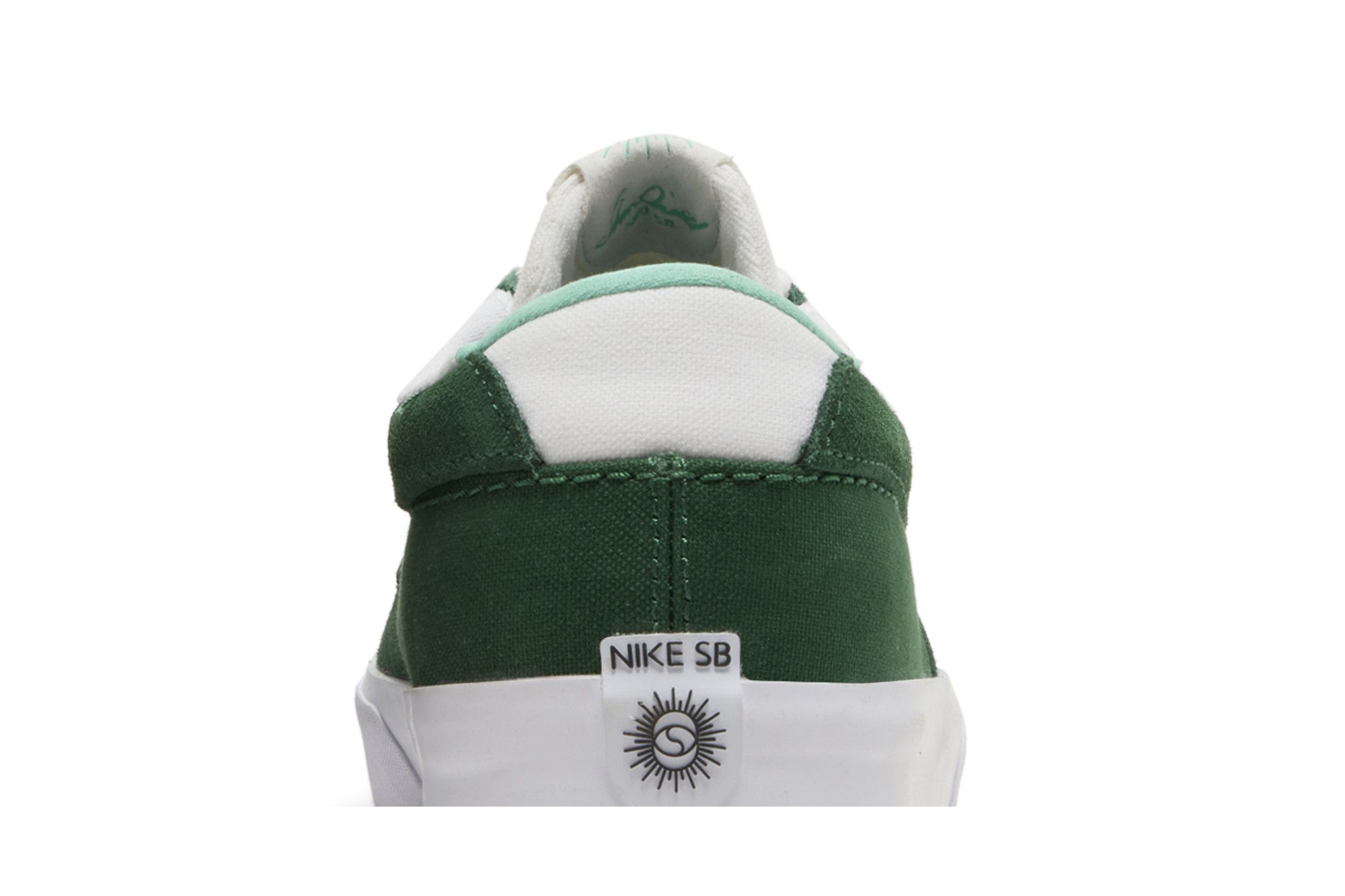Sizing Nike Shane SB ''Vert Gorge'' BV0657-304