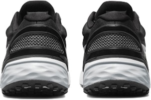 Sepatu Nike 'Hitam Putih' DC9413-001 Purchase Sepatu Nike 'Hitam Putih' DC9413-001