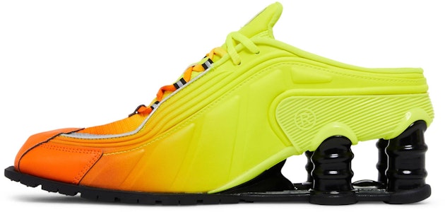 (W) ナイキ ショックス MR4 ミュール "マーティンローズ セーフティーオレンジ" DQ2401-800 Lookbook (W) ナイキ ショックス MR4 ミュール "マーティンローズ セーフティーオレンジ" DQ2401-800