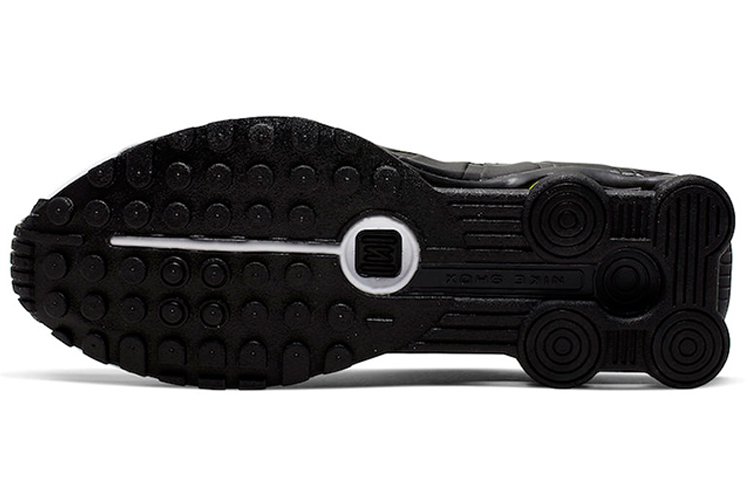 Shop 耐克 Shox R4 '黑色动感黄' 104265-048