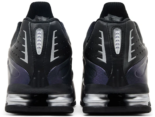 Nike Shox R4 Hitam Perak Metalik Ungu Dynasty IO4546-002 Details for Nike Shox R4 Hitam Perak Metalik Ungu Dynasty IO4546-002