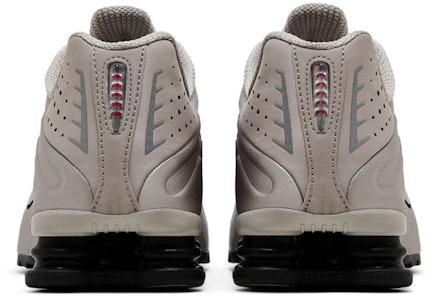 Nike Shox R4 ''Kelabu Kolej'' IH0265-009 Details for Nike Shox R4 ''Kelabu Kolej'' IH0265-009