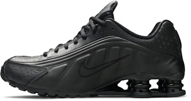 Nike Shox R4 'Hitam Pekat' BV1111-001 Lookbook Nike Shox R4 'Hitam Pekat' BV1111-001