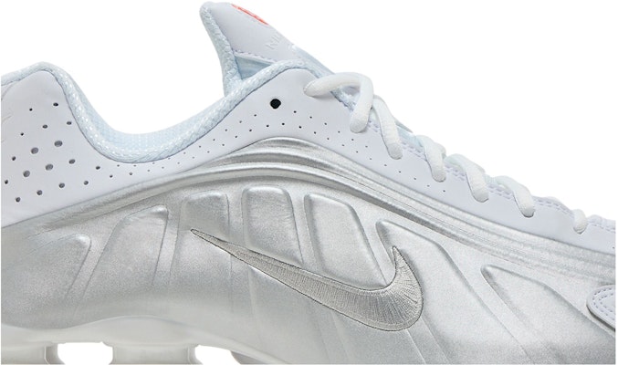 Nike Shox R4 'White Metallic Silver' HQ1988-101 Order Nike Shox R4 'White Metallic Silver' HQ1988-101