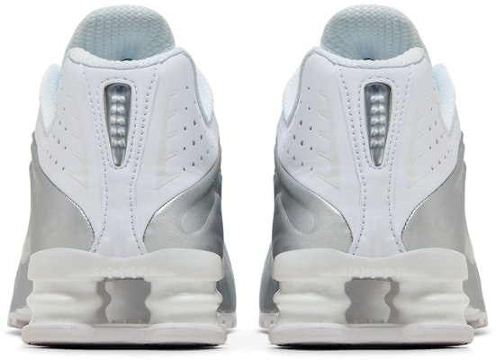 Nike Shox R4 'White Metallic Silver' HQ1988-101 Details for Nike Shox R4 'White Metallic Silver' HQ1988-101