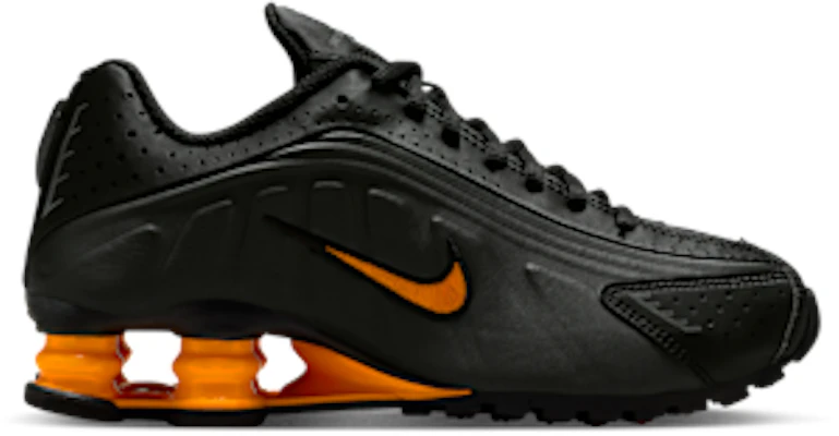 (JR) Nike Shox R4 黑色/金屬深灰/亮橙 CW2626-007 Lookbook (JR) Nike Shox R4 黑色/金屬深灰/亮橙 CW2626-007