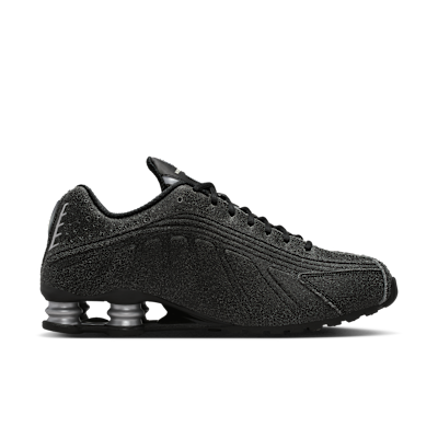 Shop Nike Shox R4 黑/淺煙灰/金屬銀/乳白色 IO4544-002
