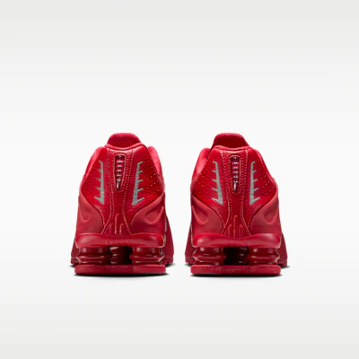 Nike Shox R4 Rot/Silber Metallic Herren Sneaker IQ0608-687 Sizing Nike Shox R4 Rot/Silber Metallic Herren Sneaker IQ0608-687