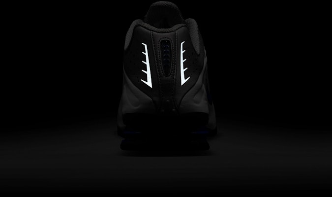 Nike Shox R4 HQ1988-100 2