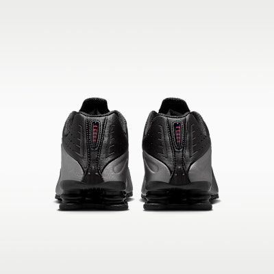 Nike Shox R4 鉛筆灰/黑/大學紅/黑 HQ1988-013 Details for Nike Shox R4 鉛筆灰/黑/大學紅/黑 HQ1988-013