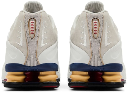 Nike Shox R4 Premium 'Design By Korea' HQ3531-099 (設計來自韓國) Details for Nike Shox R4 Premium 'Design By Korea' HQ3531-099 (設計來自韓國)