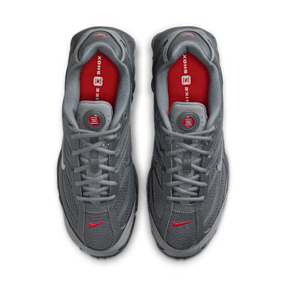 Shop Nike Shox R4 Ride 2 Kelabu Asap/Merah Universiti/Kelabu Besi/Perak Metalik IM5999-084