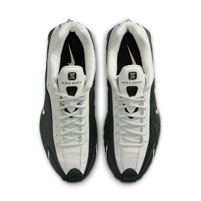Shop Nike Shox R4 運動鞋 黑松/松綠光/黑色/橄欖綠光 HQ1988-300