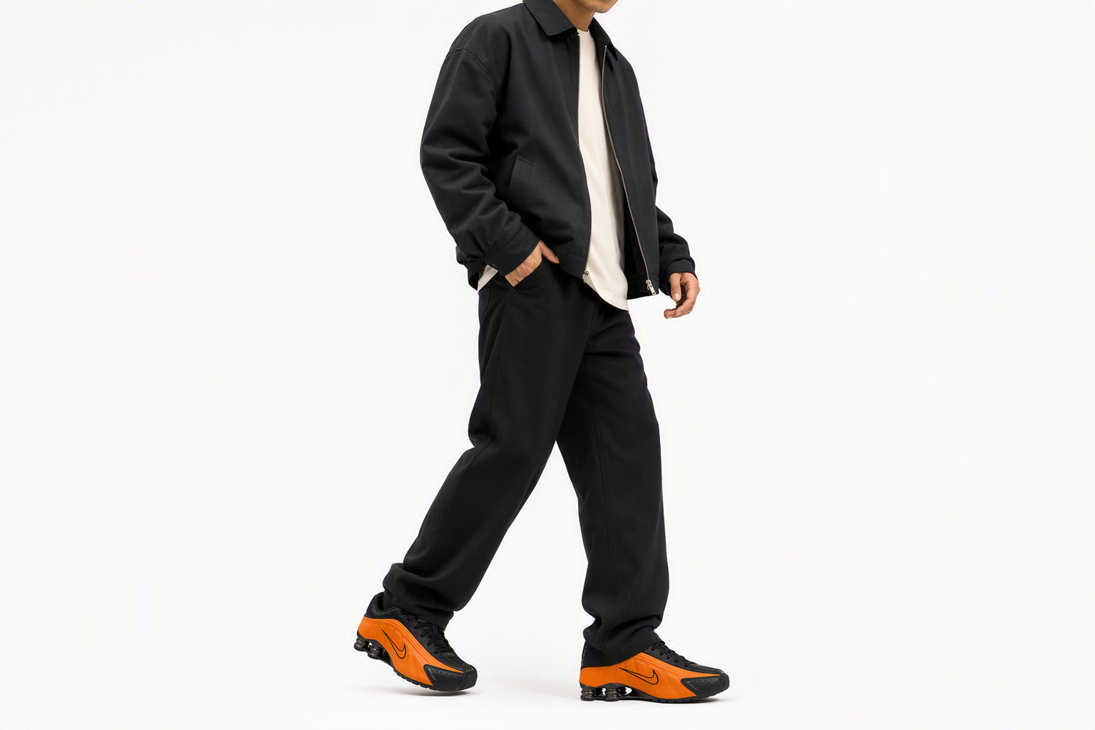 Order 耐克Shox R4运动鞋 明亮陶瓷/黑色/金属深灰/明亮陶瓷 HQ1988-800