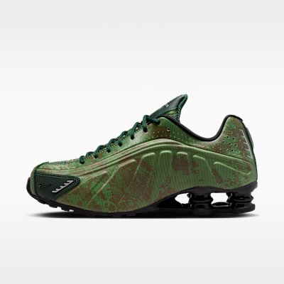 Nike Shox R4 SP Noble Green/Team Kelly Green/Rough Green/Black IQ0636-300