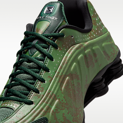 Cheap Nike Shox R4 SP Noble Green/Team Kelly Green/Rough Green/Black IQ0636-300