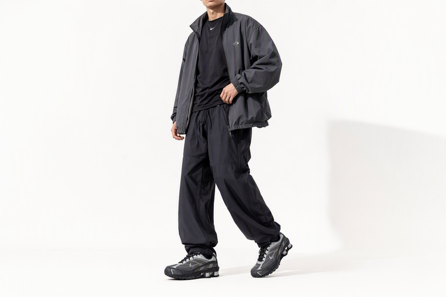 Order Nike Shox R4 2 運動鞋 IB4470-099