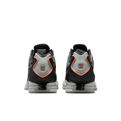 Sizing Nike Shox TL運動鞋 AV3595-011