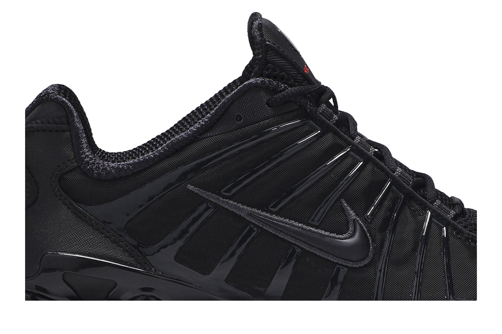 Lookbook Nike Shox TL ''Ematite Metallica'' AV3595-002