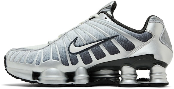 Nike Shox TL ''Metallic Silver'' Sepatu Pria Silver Metalik. IH4466-095 Lookbook Nike Shox TL ''Metallic Silver'' Sepatu Pria Silver Metalik. IH4466-095