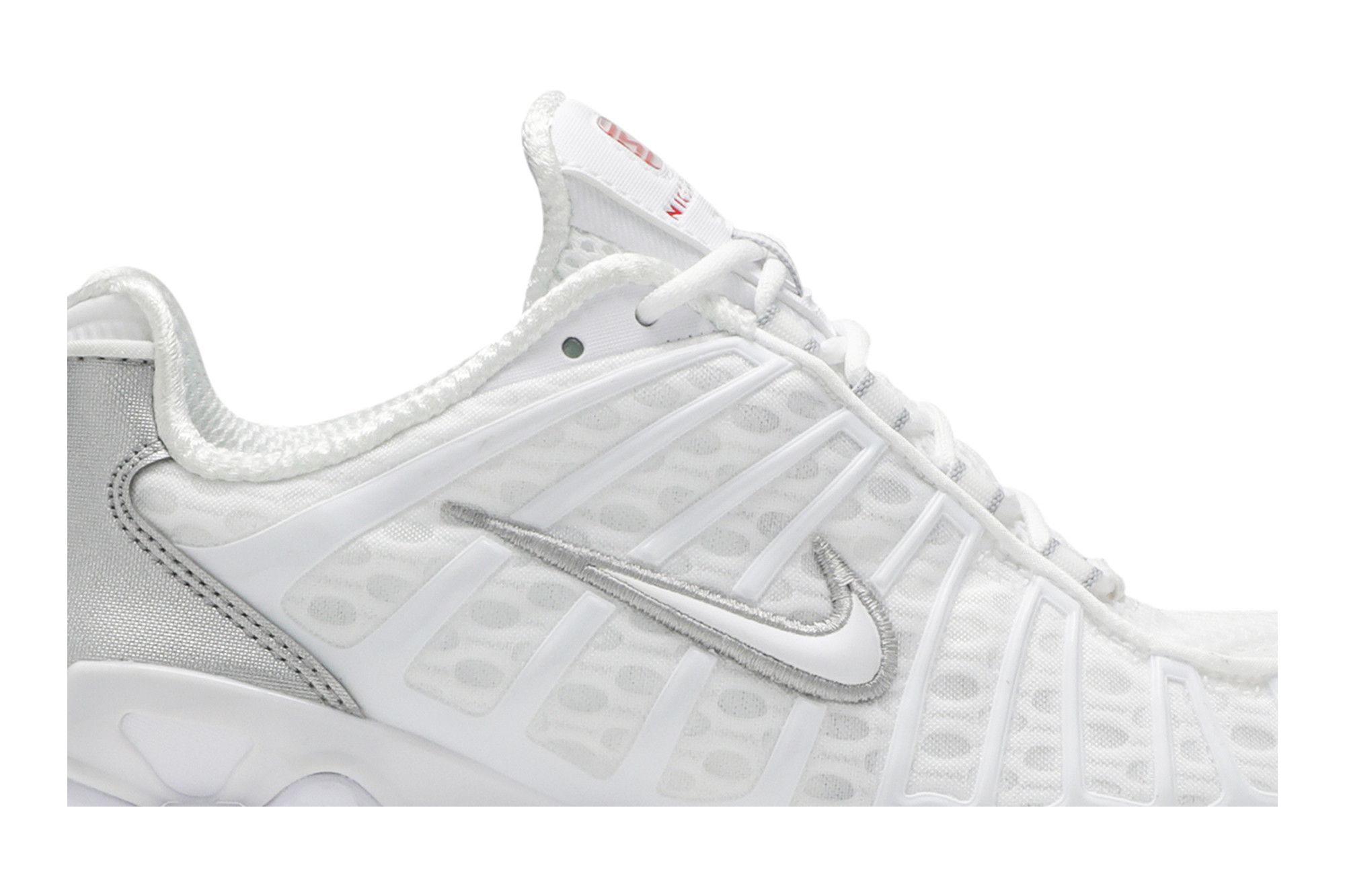 Lookbook Nike Shox TL 'Putih Perak Metalik' AV3595-100